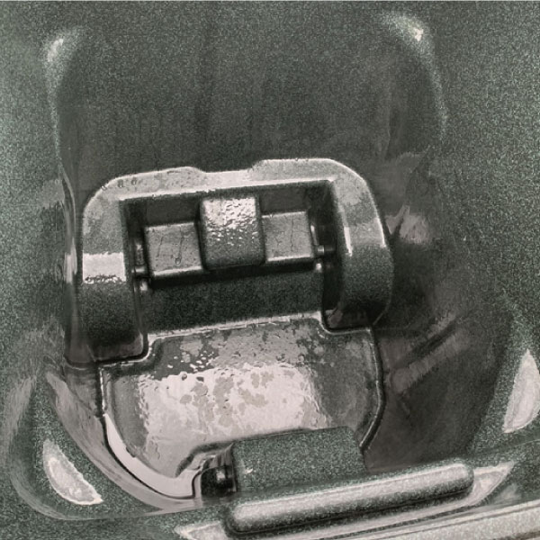 Clean and odor-free trash bin from customer after BinRefresh service visit.